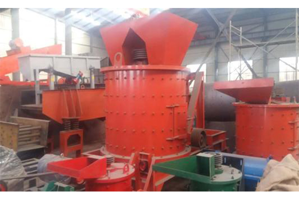 河卵石制砂機(jī) 河卵石制砂機(jī)